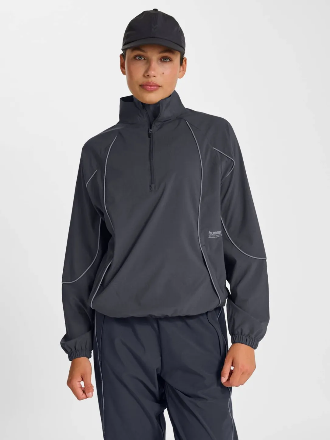hmlPULSE WOVEN W HALF ZIP