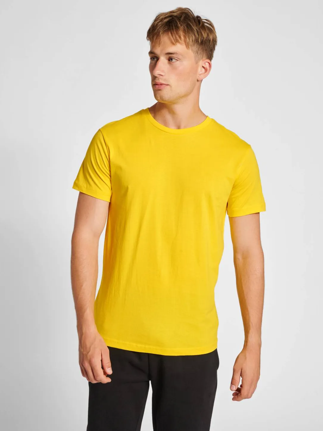 hmlRED BASIC T-SHIRT S/S