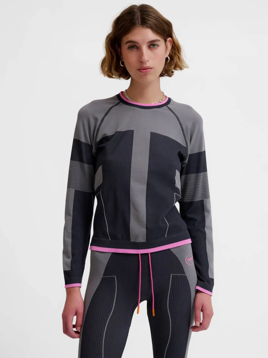 hmlSEAMLESS TEE LS