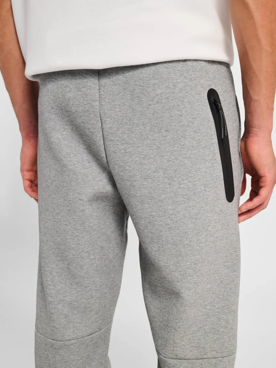 hmlTECH FLEECE REGULAR PANTS