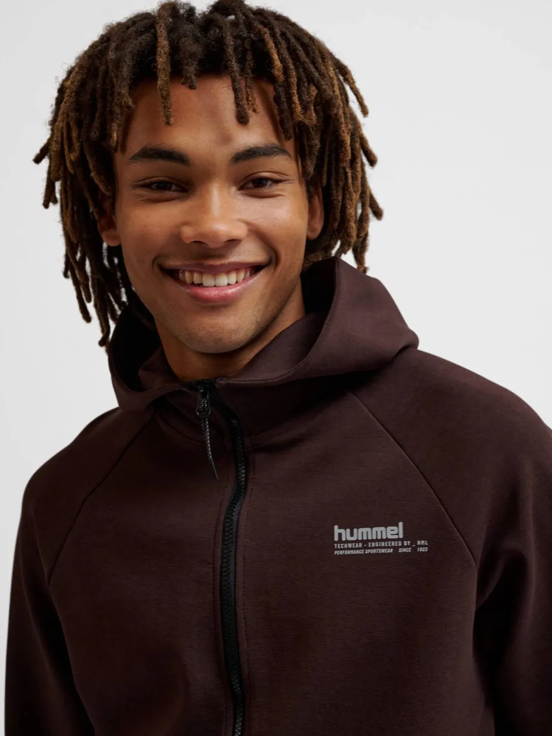 hmlTECH FLEECE REGULAR ZIP HOODIE