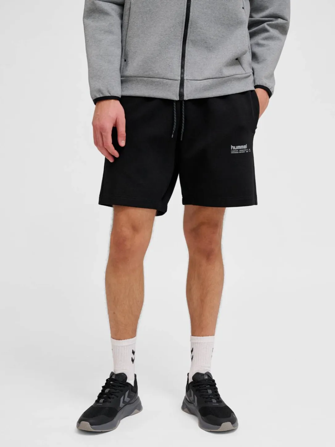 hmlTECH FLEECE SHORTS