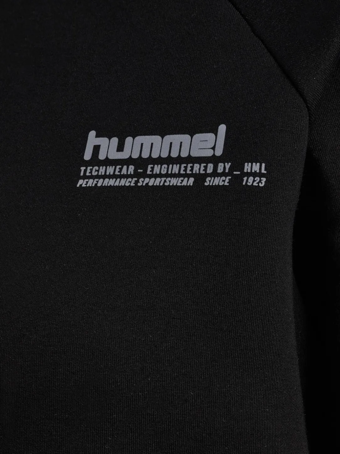 hmlTECH FLEECE WOMEN BOXY HALF ZIP