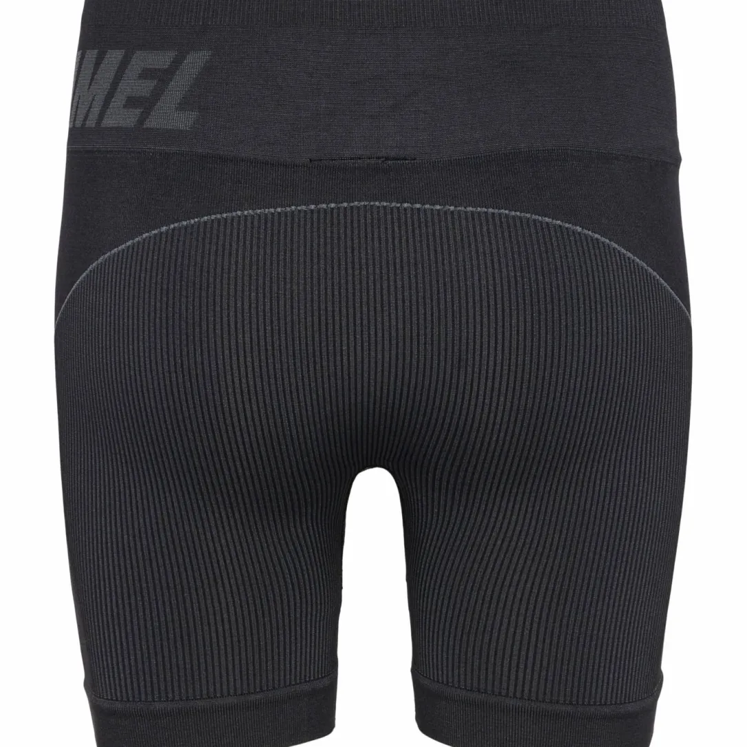 hmlTE CHRISTEL SEAMLESS SHORTS