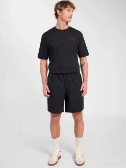 hmlTECH SHORTS