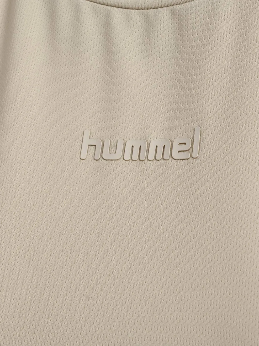 hmlVANJA TECH T-SHIRT S/S