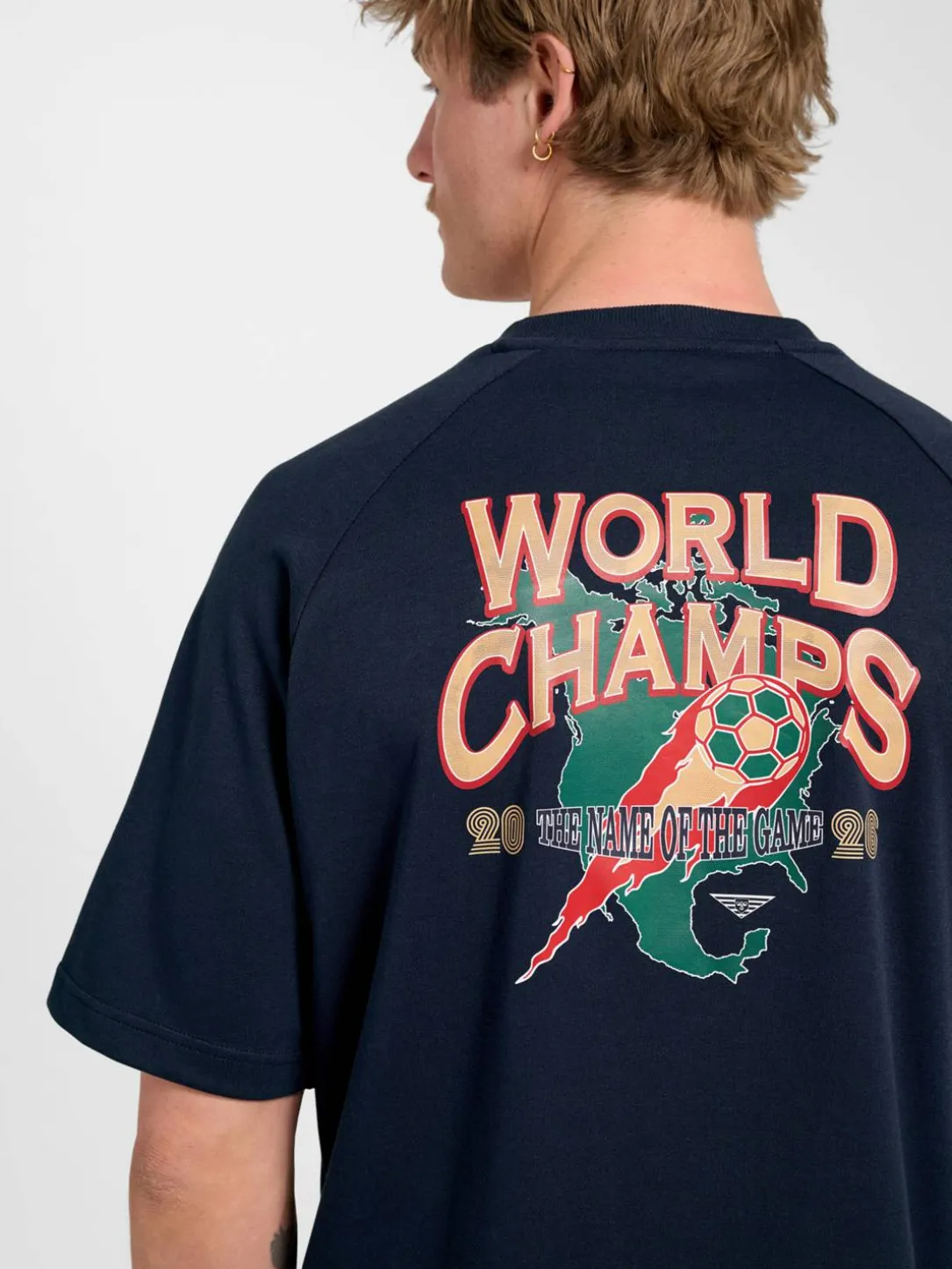 hmlWORLD 26 T-SHIRT S/S
