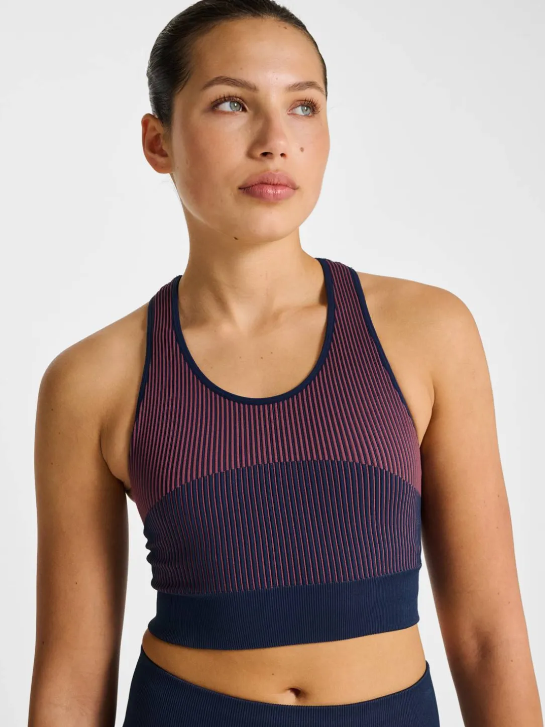 hmlYOGA SEAMLESS W CROP TOP