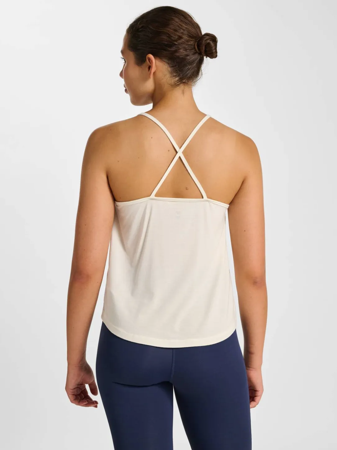 hmlYOGA SOFT W STRAP TOP