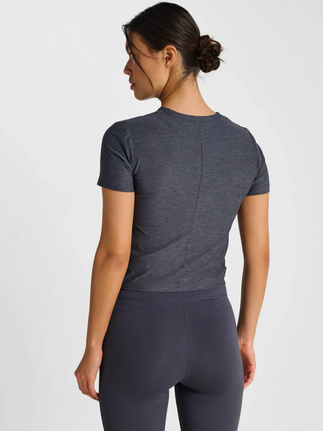 hmlYOGA WRAP W T-SHIRT S/S