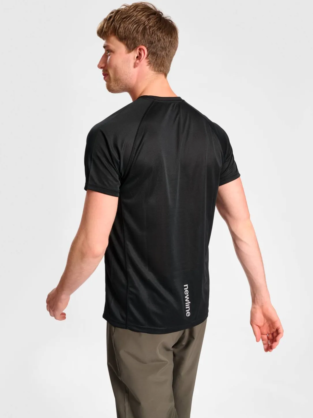 MEN CORE RUNNING T-SHIRT S/S