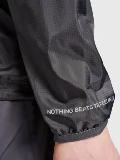 MEN PACKABLE TECH JACKET