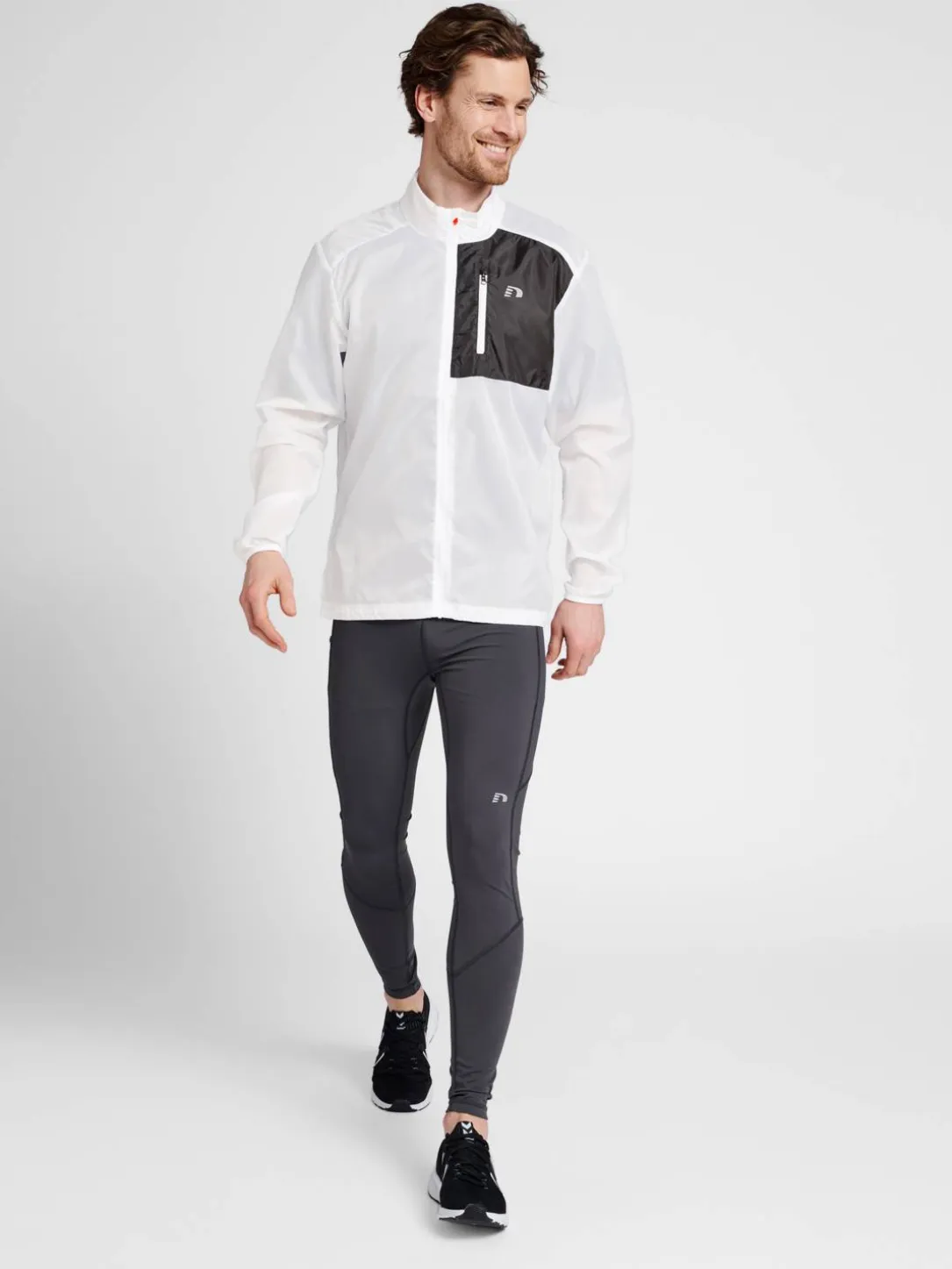 MEN PACKABLE TECH JACKET