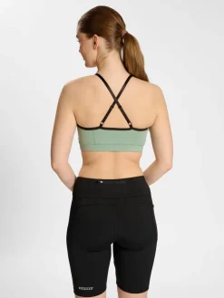 nwlAUGUSTA BRA WOMAN