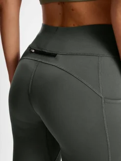 nwlBEAT TIGHTS WOMAN