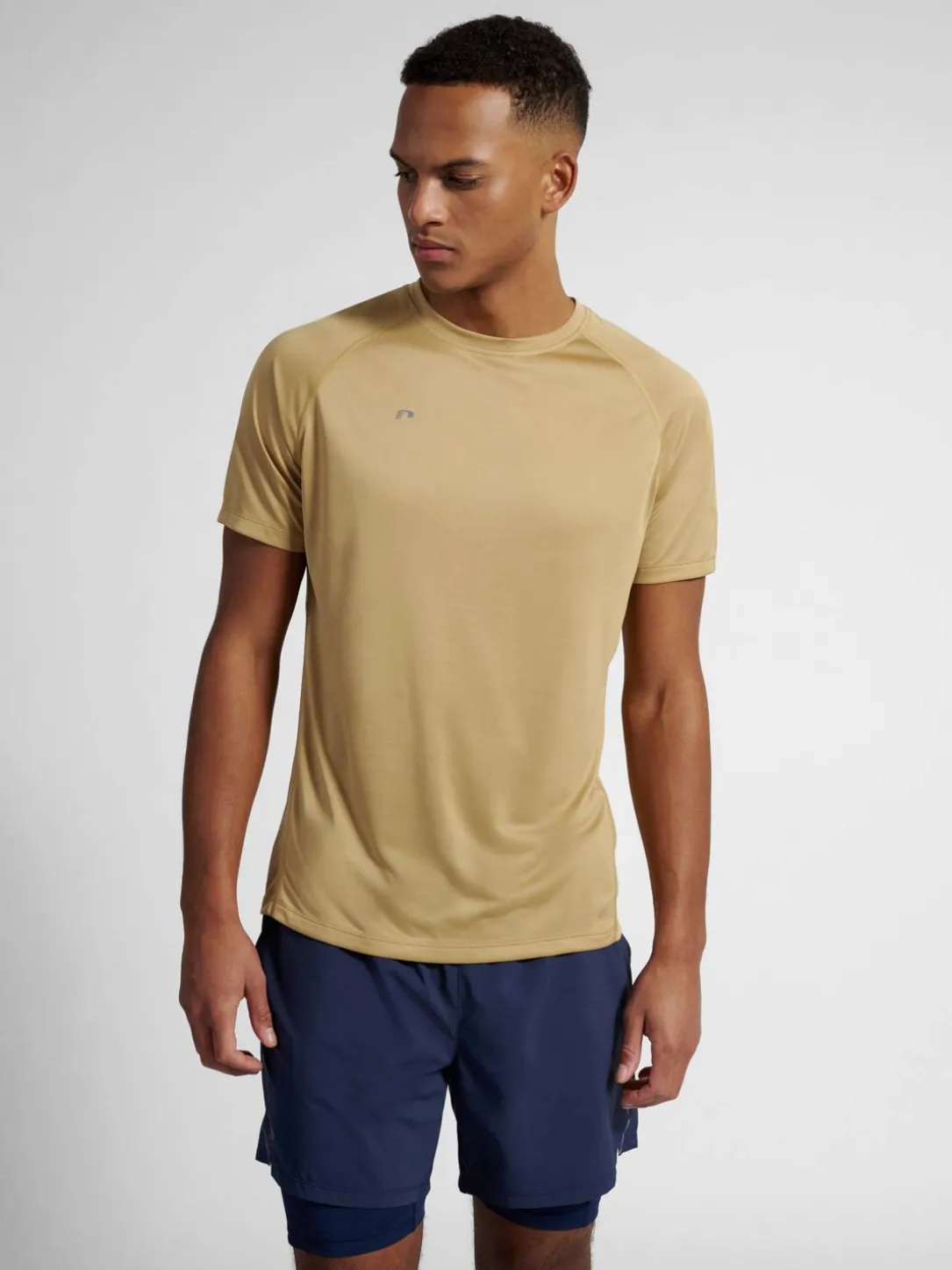 nwlBEAT T-SHIRT