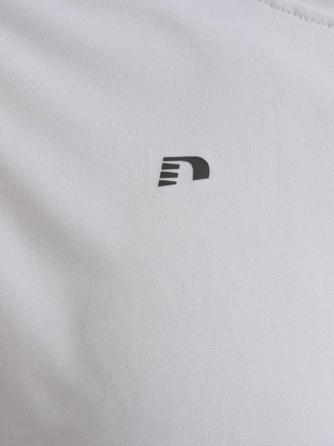 nwlBEAT T-SHIRT