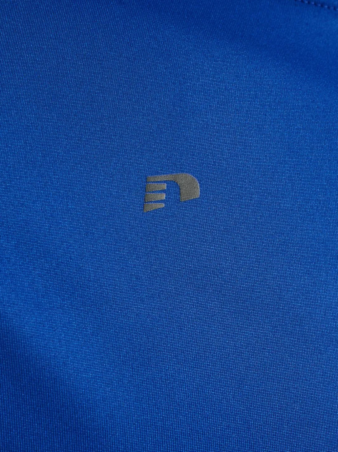 nwlBEAT T-SHIRT L/S
