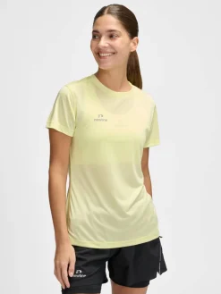 nwlBEAT T-SHIRT W