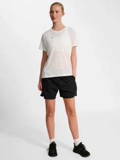 nwlBEAT W T-SHIRT