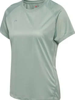 nwlBEAT W T-SHIRT
