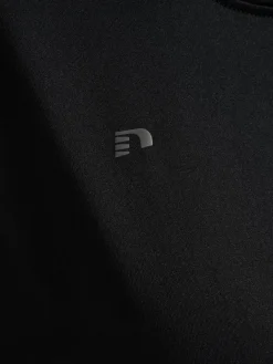 nwlBEAT W T-SHIRT