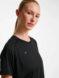 nwlBEAT W T-SHIRT