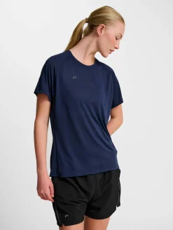 nwlBEAT W T-SHIRT