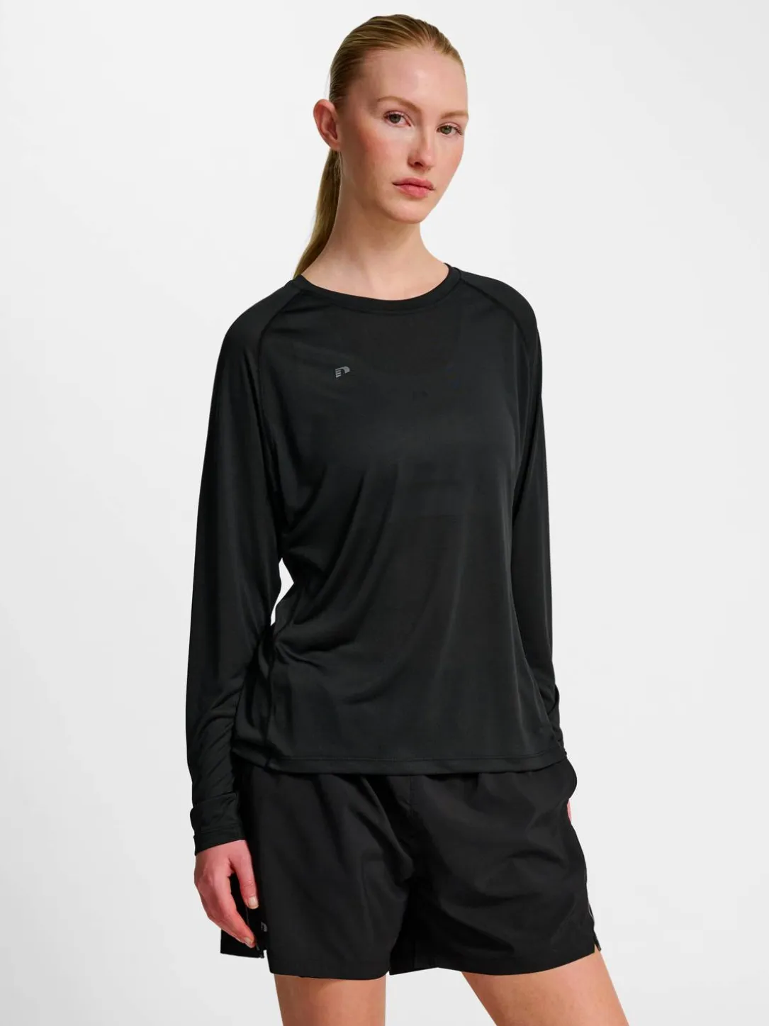 nwlBEAT W T-SHIRT L/S
