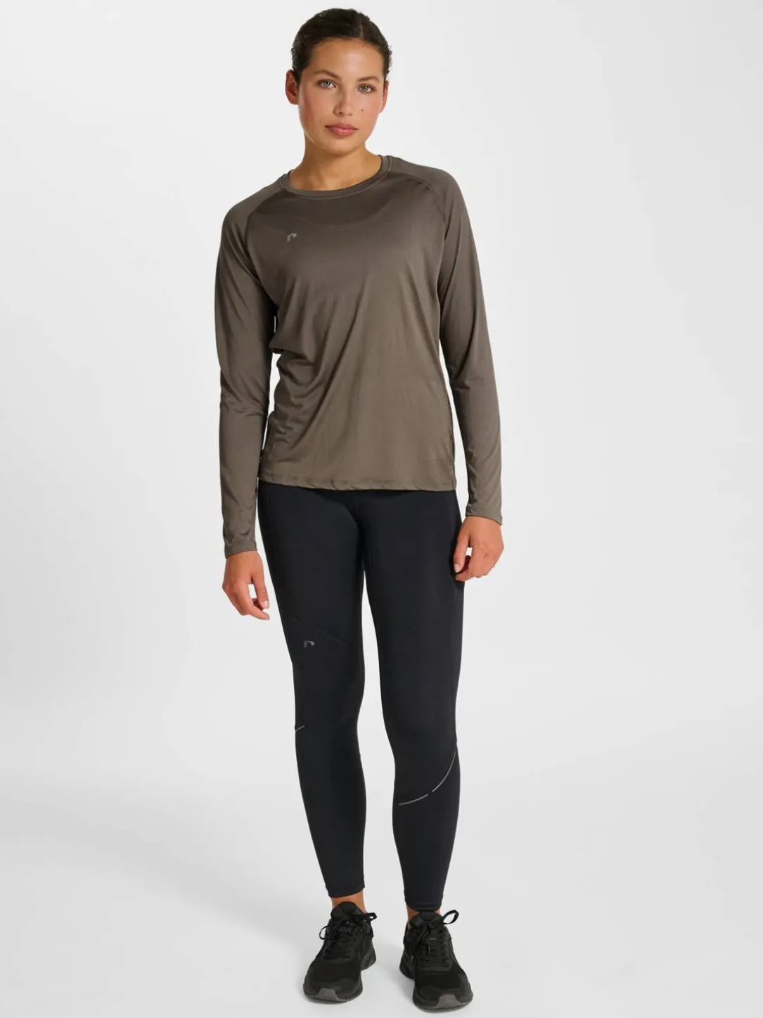 nwlBEAT W T-SHIRT L/S