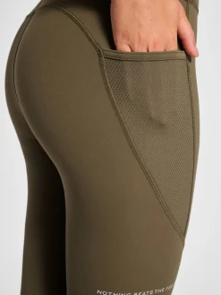nwlCHICAGO WARM TIGHTS female