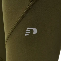 nwlCHICAGO WARM TIGHTS female