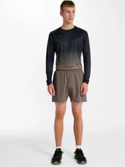 nwlMAX ZIP POCKET SHORTS