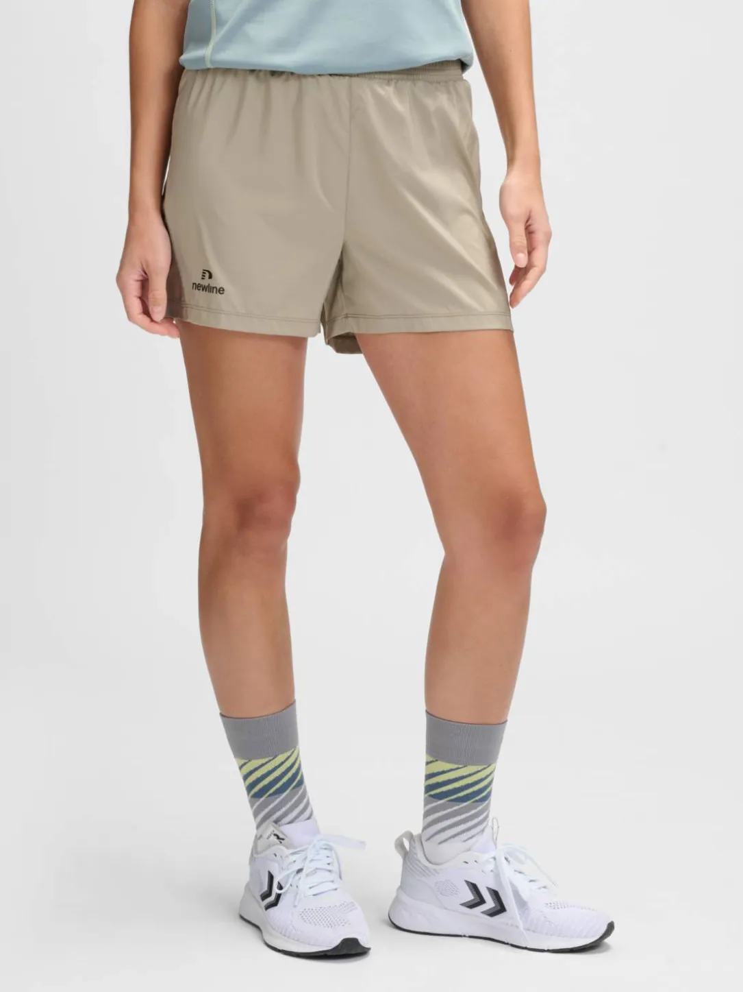 nwlPERFORM KEY POCKET SHORTS W