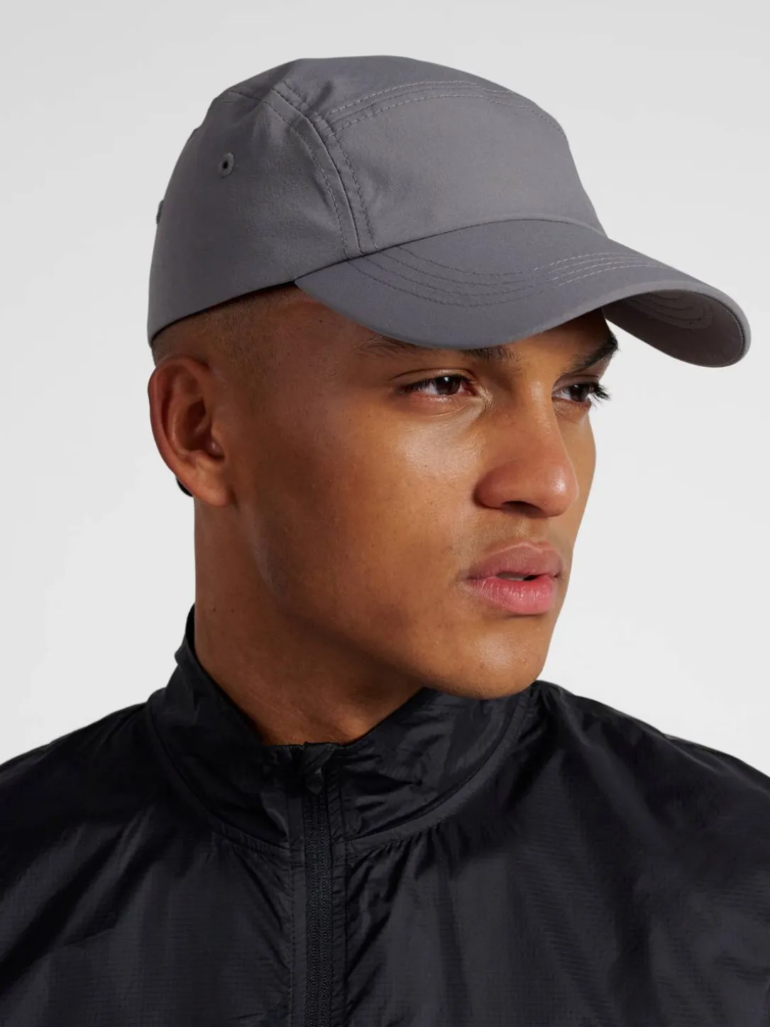 nwlRUNNING CAP